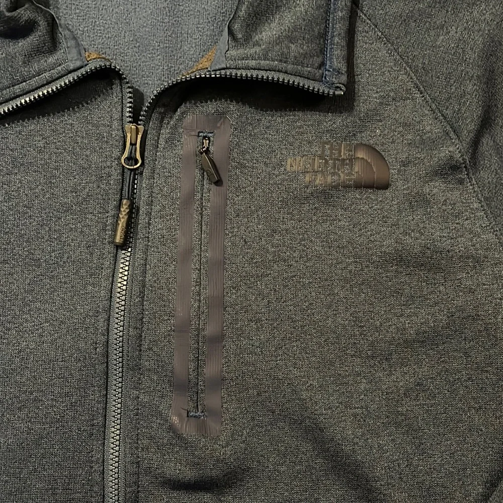 The North Face Mens Pullover Top